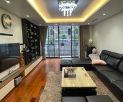 Mặt phố hai bà trưng - 115,6m2, ngang 4,7m, nhà đẹp 4,5 tầng