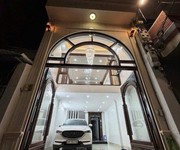Chính chủ gửi bán tòa nhà phố hoàng văn thái   thanh xuân 8 tầng thang máy, phân lô, ô tô ngủ trong