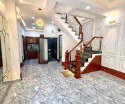 Nhà mới 2 tầng  ngang 8.6m  hẻm thẳng hoàng sĩ khải ngay chợ bình đông p14q8. giá: 4.38 tỷ