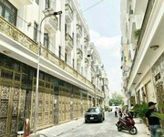 Nhà long mạch   thiết kế đẹp, ở cực sướng  1 trệt 3 lầu  shr  giá 5,5 tỷ tl