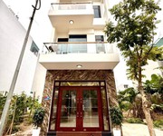 Bán nhà mặt phố KĐT Tân Phú Hưng, ph Tân Hưng, TP HD, 67.5m2, mt 4.5m, thang máy, 5.x tỷ