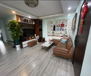 Bán chung cư tại Thạch Bàn, tầng đẹp, 3 ngủ 2WC, giá chỉ 59tr/m2, nhà sạch đẹp, view thoáng đãng.