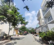 Q8 gần chợ - bán đất ngang lớn 6x20m kdc đồng bộ chỉ 7.4 tỷ