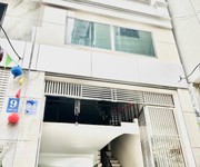 Bán nhà Bằng B Hoàng Liệt, 40.5m  x 5 tầng, ô tô 7 chỗ vào nhà, cách đường lớn 30m