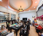 Bán nhà phố cổ hàng bông 45m , 6 tầng, mặt tiền 4m, giá 19,4 tỉ, xách vali vào ở luôn