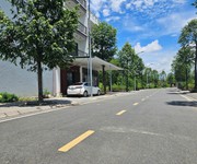 100m2,full thổ sẵn sổ gần CNC ,đh Quốc gia 3p di chuyển 200m tới ga Metro