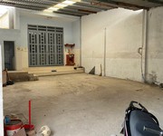 Chính chủ bán nhà kèm xưởng 2 mặt tiền đường số 4, trường thọ   dt 185m    điện 3 pha   đang có
