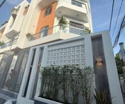 Nhà 2 mặt thoáng, ánh sáng ngập tràn, khu cán bộ ở, ngang hơn 7m, giá chỉ 7.1 tỷ