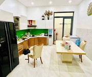 bán nhà Hiệp Bình   82m    ngang 4.5m   4 tầng   hẻm 8m Kdc Hồng Long