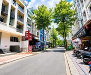 Mặt tiền kinh doanh - kdc kim sơn - 200m2 6tầng thang máy - sẳn dòng tiền 110tr - giá 53tỷ