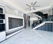 Nhà 3 tầng gần chợ minh kha, an dương 3 phòng wc kép kín- ô tô vào- 2,x tỷ