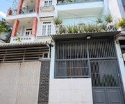 7tỷ400 tlcc - nhà đẹp 3 tầng ở ngay 57m2 - 50m ra chợ tân mỹ - ngang 4m4 nở hậu, shr