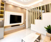 Quận 7 - ngay đại học marketing - 4.65 tỷ - nhà mới 2 tầng 30m2 - 30m ra mặt tiền