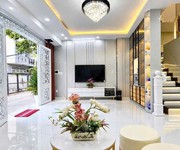 Nha góc 2 mặt tiền thông thoáng, ngang 8m, yên tĩnh, tặng nội thất, giá hơn 6.5 tỷ
