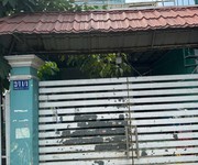 Bán đất tặng nhà cấp 3   ngang 6m, nở hậu 9m   giá 10,5 tỷ, còn thương lượng