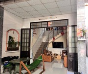 Bán nhà mặt tiền dt743c   dĩ an