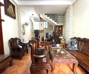 Bán nhà 2 tầng   hơn 140m  dts   hẻm ô tô tránh   gần chợ cầu đồng