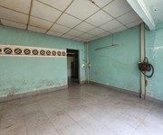 Nhà đất gần 100m    ngang hơn 7m   sát hà huy giáp   5.5 tỷ