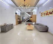 Gần mt trần huy liệu, 75m2, 2 tầng, 3pn, sân rộng, hơn 3 tỷ