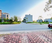 Bán lô góc trục chính Huyền Quang, KĐT Tân Phú Hưng, TP HD, 82m2, đường 20.5m, giá cực tốt