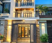 Bán nhà mặt tiền bình hòa 24 buôn hay mở sapa quá hợp lý