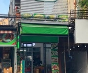 Nhà chính chủ- giá tốt bán nhanh nhà thuận tiện kinh doanh tại xã yên khánh, tỉnh ninh bình