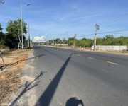 Bán 23.5m x 63m đất thổ cư mặt tiền hùng vương, lagi giá rẻ 9.39tr/m2 view biển
