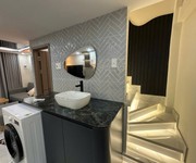BÁN NHÀ   QUẬN 11  LÊ ĐẠI HÀNH   NHÀ ĐẸP Ở NGAY     Đường Lê Đại Hành   diện tích 21m    2 tầng
