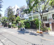 Mặt tiền nguyễn văn cừ - trần hưng đạo q1-  120m ngang 5.2m, 4 tầng , nhình 42 tỷ