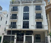 Tòa Văn Phòng lạc long Quân 185M2 Mặt Tiền 13M 2 Hầm 5 Nổi 116.5 Tỷ