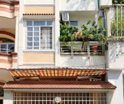 Nhà hẻm 12 nguyễn chế nghĩa p13-q8, giá : 6,8 tỷ  tl ít