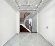 Nhà mới hẻm thẳng 5m 65m2 nở hậu dương bá trạc p1q8 p.chánh hưng