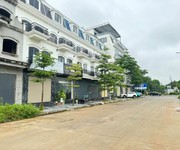 Flora cera garden