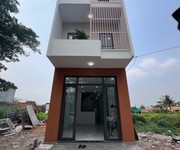 Bán nhà 72m  gần chợ Rạch Kiến, thiết kế hiện đại, giá 2,5 tỷ