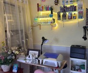 Sang nhượng  tiệm makeup   nail mặt tiền an cựu, thành phố huế