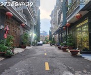 Nhà phố đẳng cấp - hẻm nhựa 8m xe hơi tránh nhau - hiệp thành - quận 12 - không gian sống sang