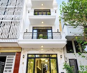 Nhà có thang máy, vừa ở vừa kinh doanh, 5x18m, full nội thất, cạnh phú mỹ hưng