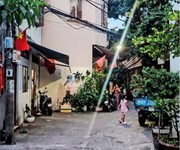 Xô viết nghệ tĩnh   55m    4 tầng   7pn   8wc   thu 20tr/tháng.