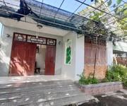 Nhà mặt tiền đường đông hồ nối dài p. đông hồ tp hà tiên. giá 11 tỷ tl