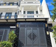 Nhà hẻm xe hơi huỳnh tấn phát, cạnh phú mỹ hưng, ngang 5m, 4 tầng, chỉ 7.39 tỷ