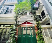 Chính chủ gửi bán nhà phố hào nam   đống đa 50m    5 tầng, phân lô ô tô, 10.5 tỷ