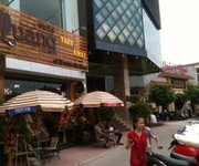 Sang nhượng quán cafe số 10 đường vòng Hồ sen