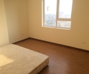 1 Chính chủ cần cho thuê căn hộ 116m2 có 3 phòng ngủ, tại Victoria Văn Phú, giá 5triệutháng