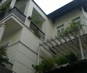 Cho thuê villa biệt thự hẻm 8m Nguyễn Văn Nguyễn, Quận 1: 10m x 18m, 2 lầu, garage, 6PN...