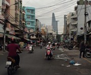 3 Bán nhà phố mặt tiền đường Cô Giang quận 1 đối diện trung tâm thương mại