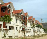 1 Bán biệt thự làng Việt Kiều, mặt đường Nguyễn Văn Lộc dt 154m2 x 3,5 tầng, giá 21,5 tỷ