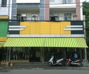Cho thuê gấp nhà rộng mặt tiền đường Huỳnh Văn Bánh, Quận Phú Nhuận: 8.5m x 9m, 3 lầu, ST,gần NVTrỗi