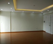 5 Cần bán căn hộ 76.6m tòa nhà 137 Nguyễn Ngọc Vũ