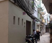 1 Bán nhà trong ngõ thuộc Nguyễn Trãi, DT 42m. Mặt tiền 4.7 m.