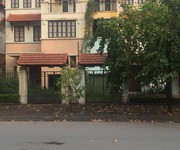 Bán nhà biệt thự sân vườn 200m2 khu đô thị Việt Hưng, Long Biên, Hà Nội